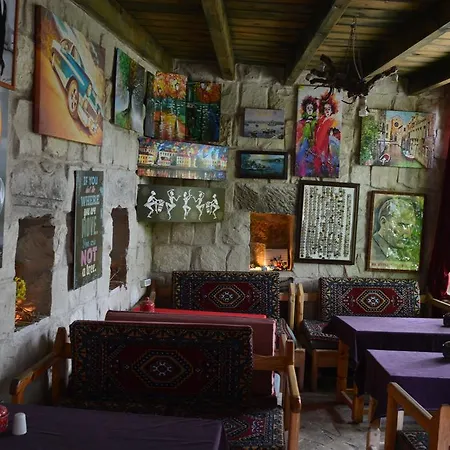 Hostel In Peace Cave *