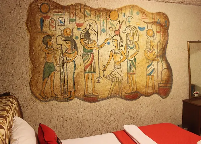 Vandrerhjem In Peace Cave