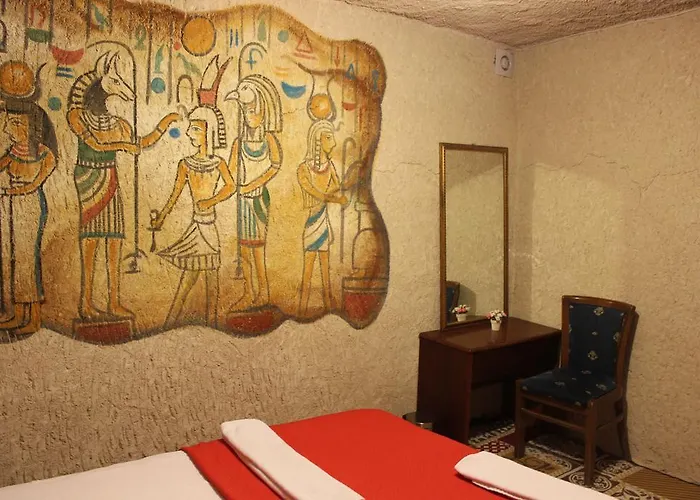 In Peace Cave Vandrerhjem Göreme